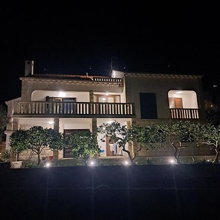 Apartments Blanka Zrnovo Екстер'єр фото